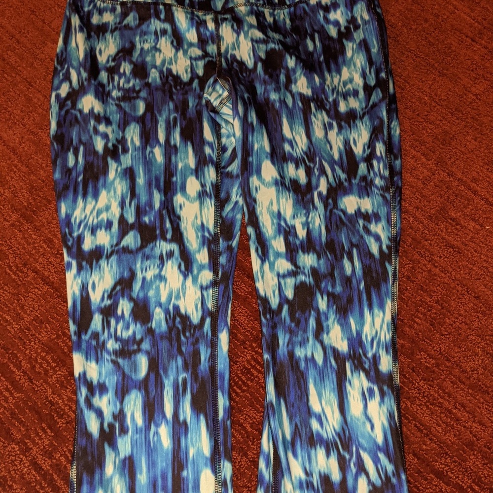 Exercise leggings